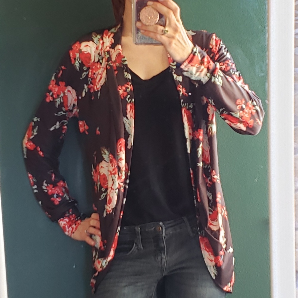 🌿Floral Print Open Front Cardigan🌿 - Picture 6 of 8